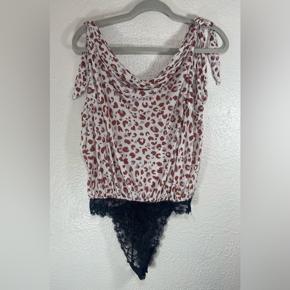 Free People Cheetah Print Body Suit Women’s Large Tie Adjustable Strappy Sleeves - Picture 1 of 13
